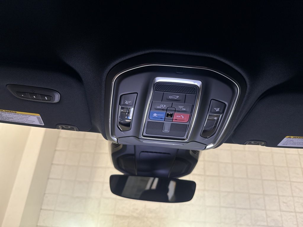 2026 Jeep Cherokee Limited - Photo 37