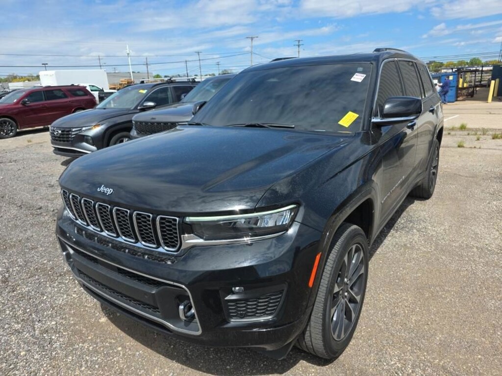Used 2023 Jeep Grand Cherokee L Overland SUV