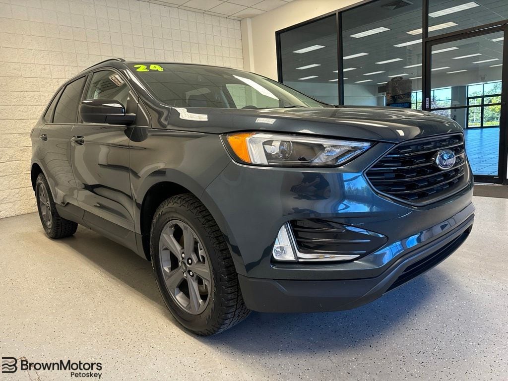 Used 2024 Ford Edge SEL SUV