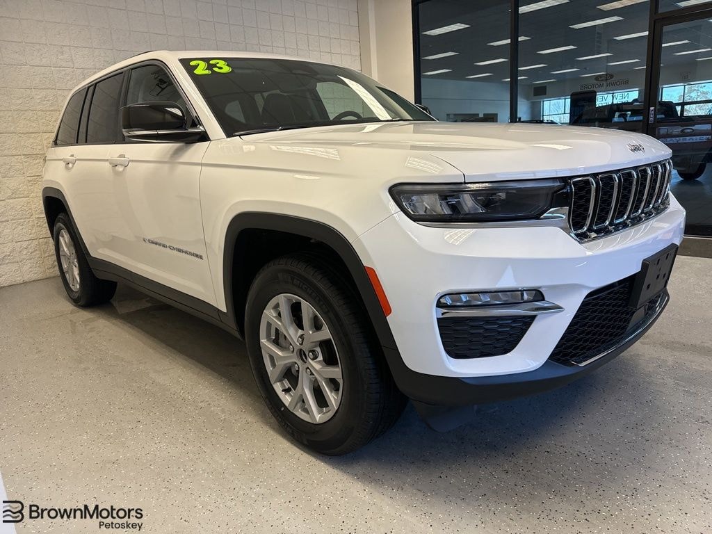 Used 2023 Jeep Grand Cherokee Limited SUV