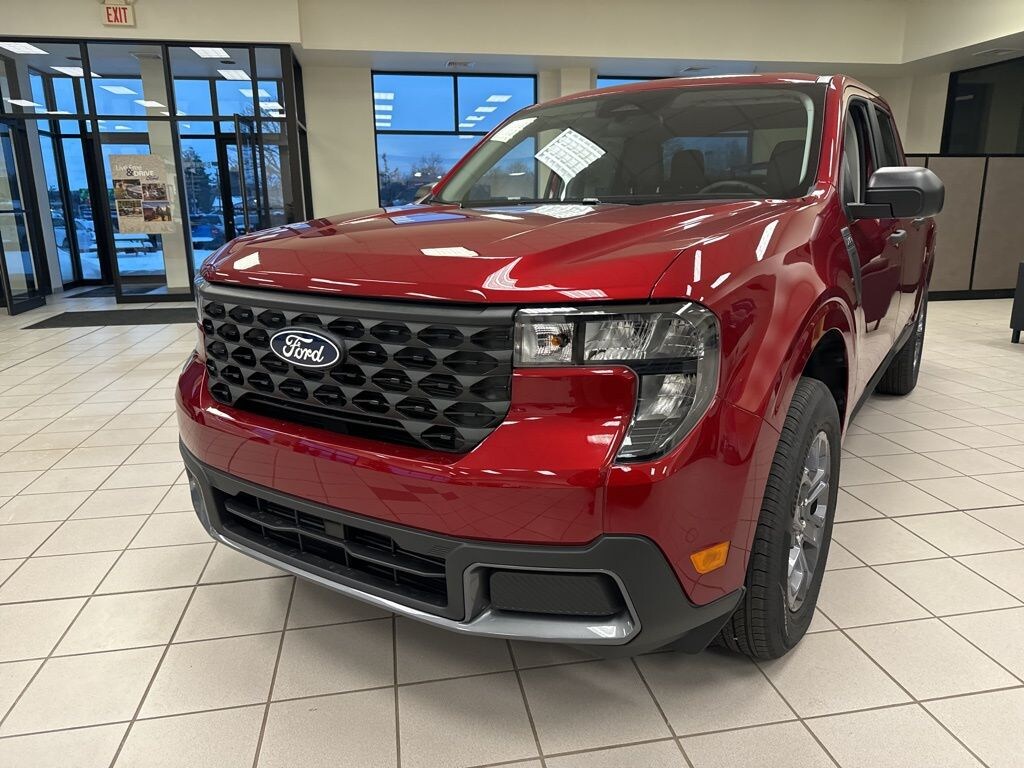 New 2025 Ford Maverick XLT Truck SuperCrew