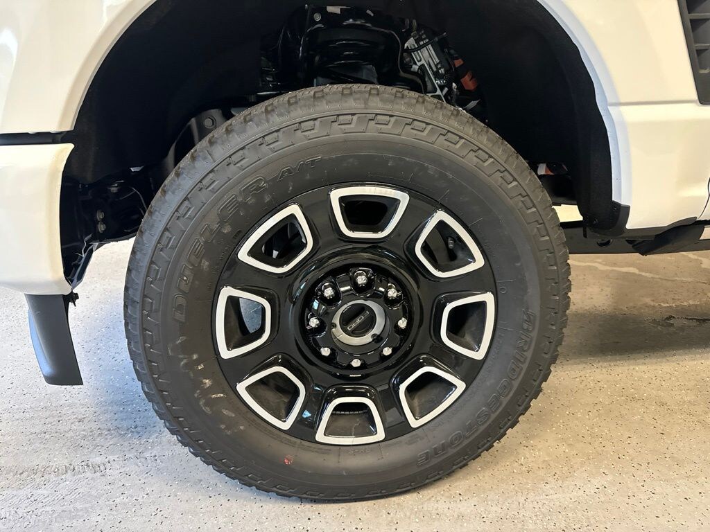 New 2026 Ford F-350 Truck Crew Cab