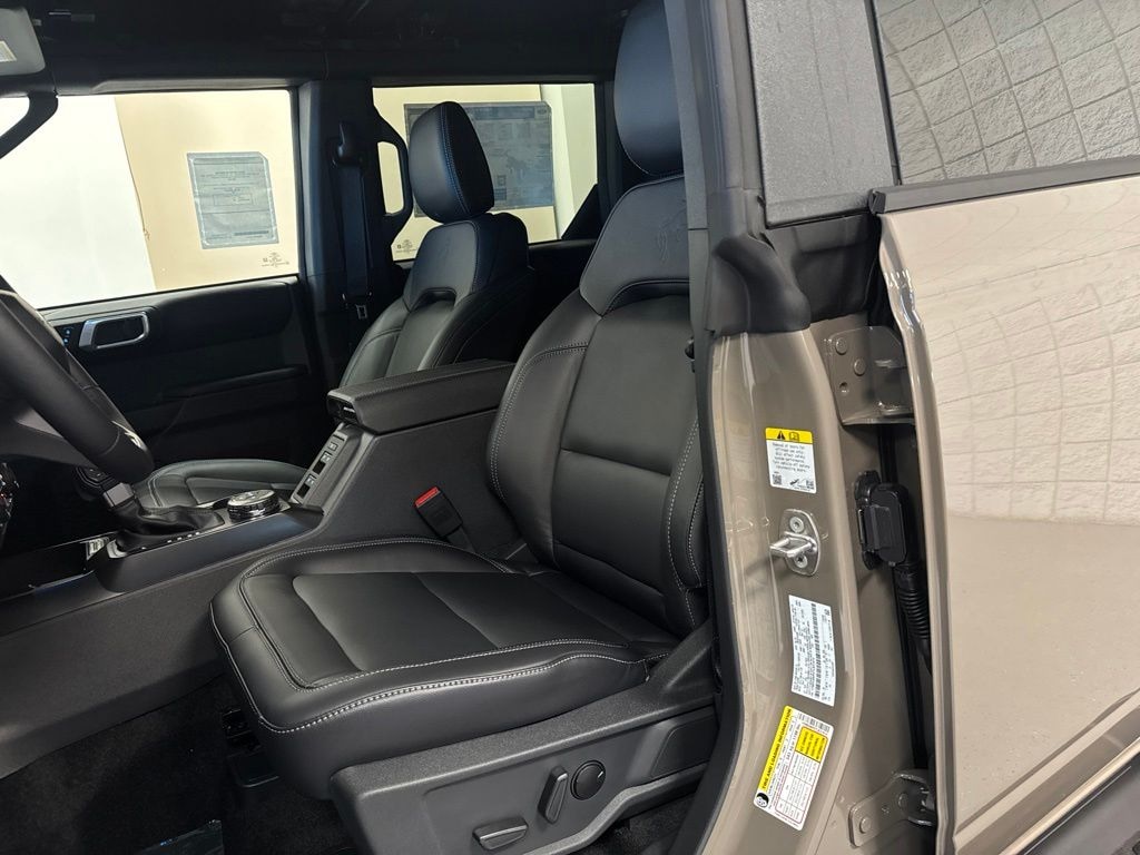 New 2026 Ford Bronco Outer Banks SUV