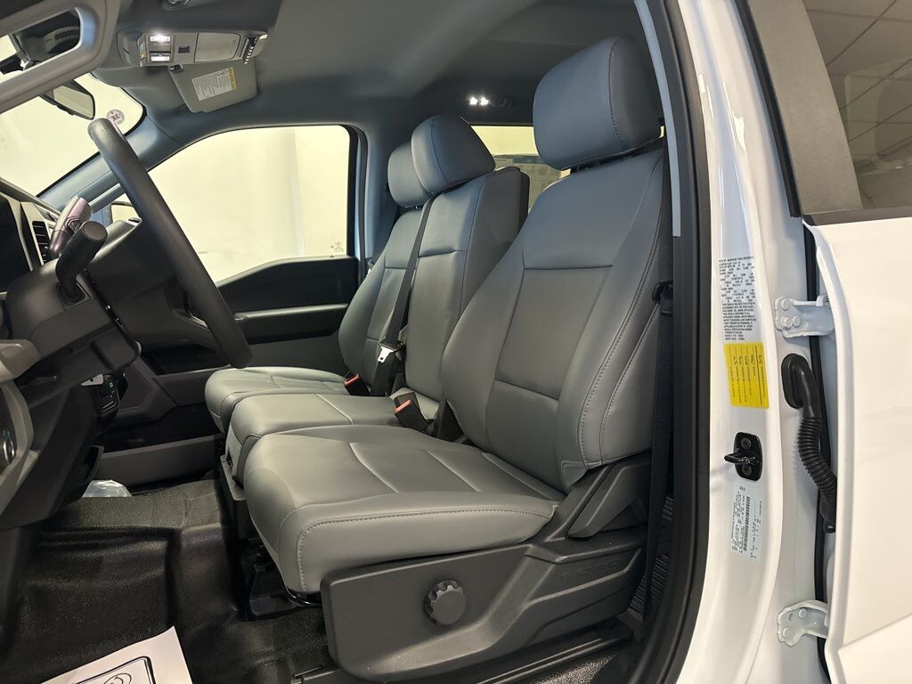 New 2026 Ford F-350 Chassis Truck Crew Cab