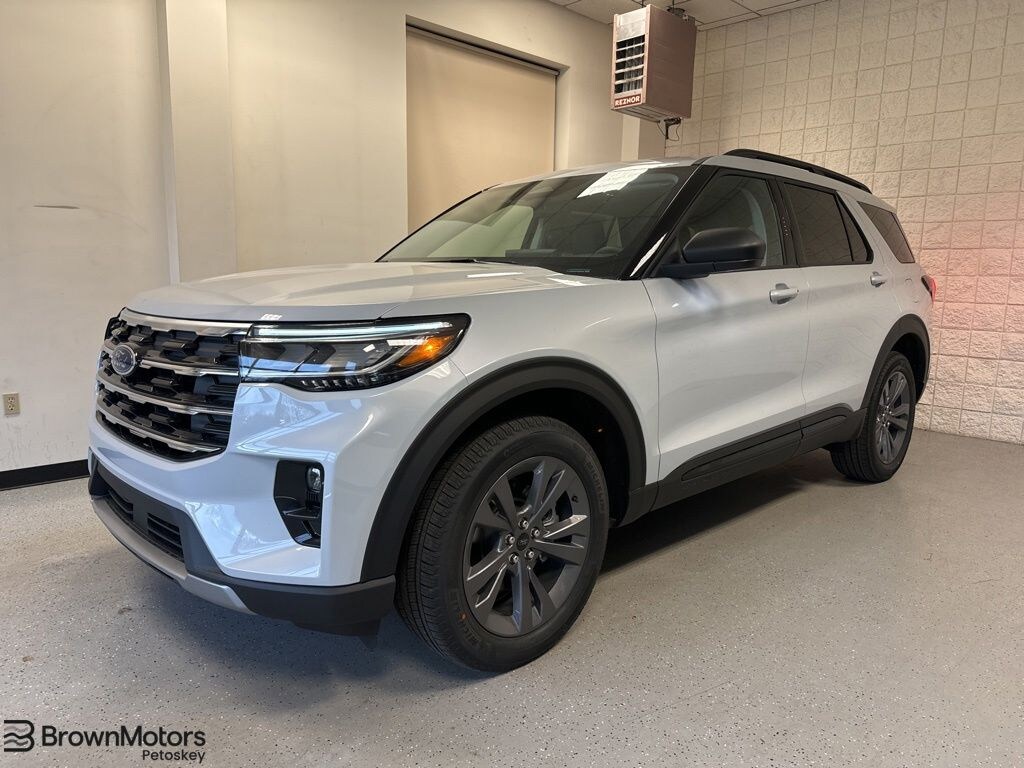 New 2026 Ford Explorer Active SUV