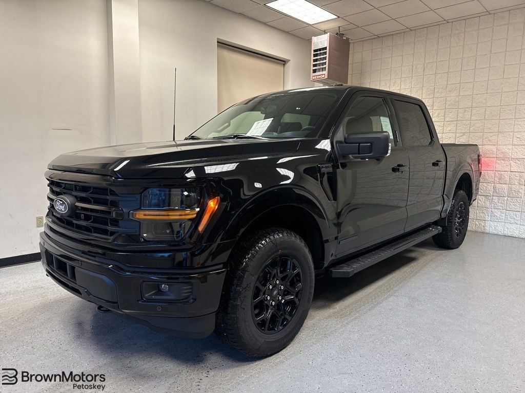 New 2026 Ford F-150 XLT Truck SuperCrew Cab