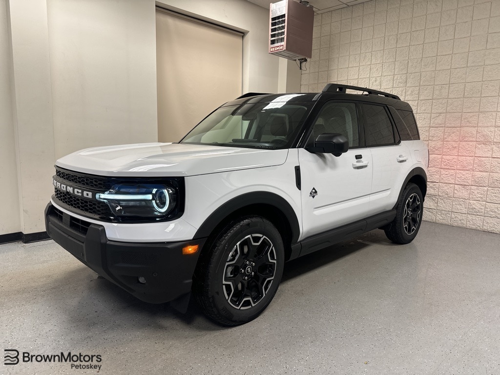 2025 Ford Bronco Sport Outer Banks's photo