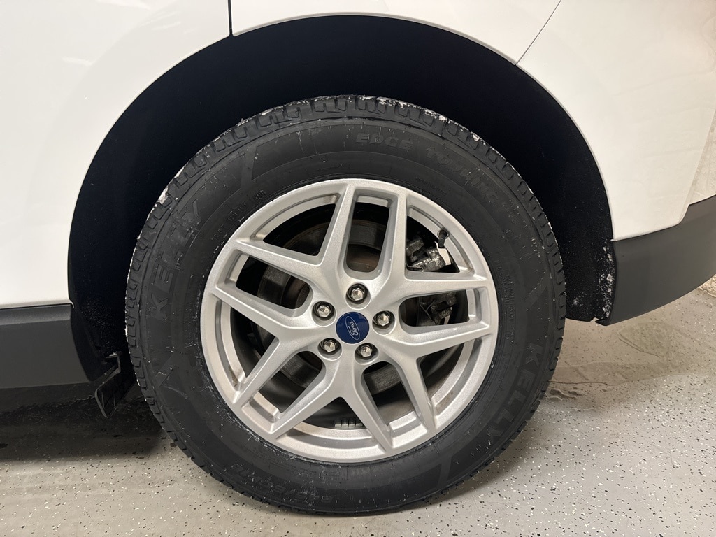 Certified 2022 Ford Edge SUV