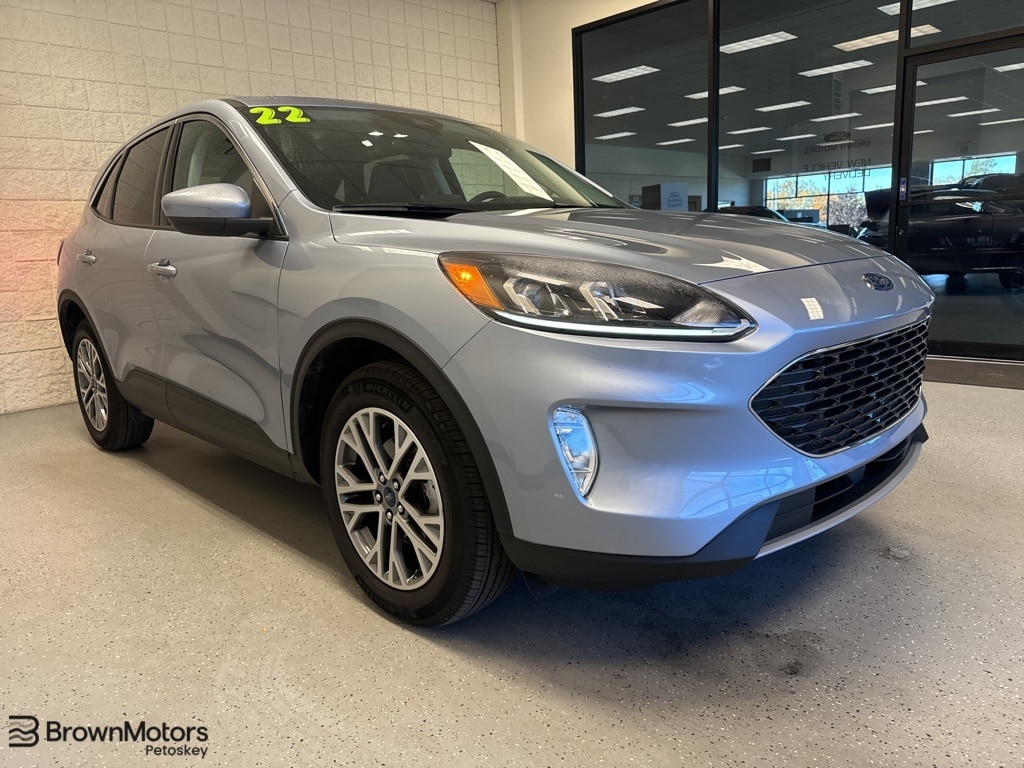 2022 Ford Escape SEL's photo