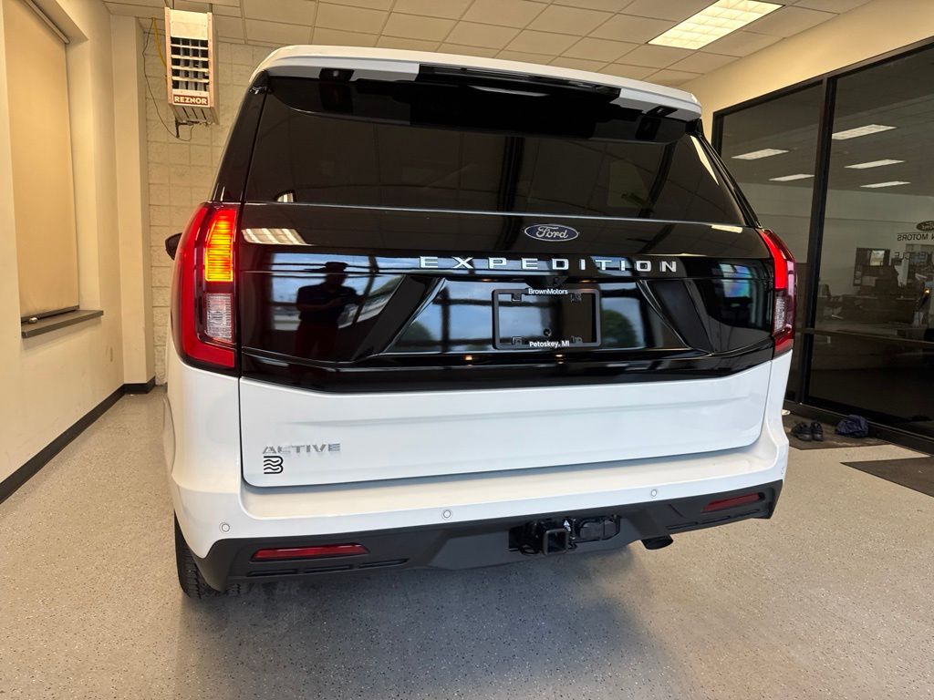2025 Ford Expedition Active - Photo 17