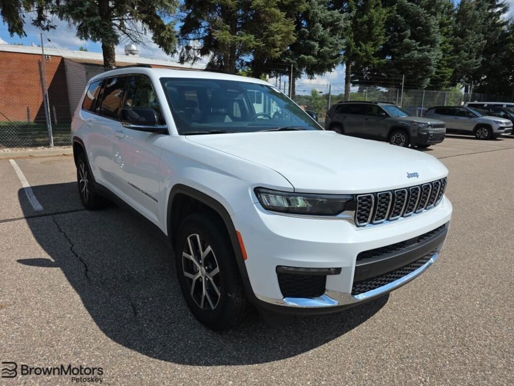 Used 2023 Jeep Grand Cherokee L Limited SUV