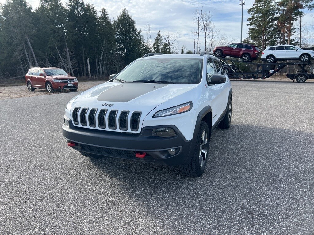 2018 Jeep Cherokee Trailhawk photo 3