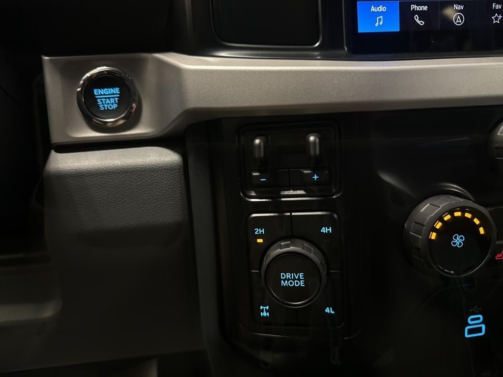 2026 Ford F-350 Super Duty XLT - Photo 36