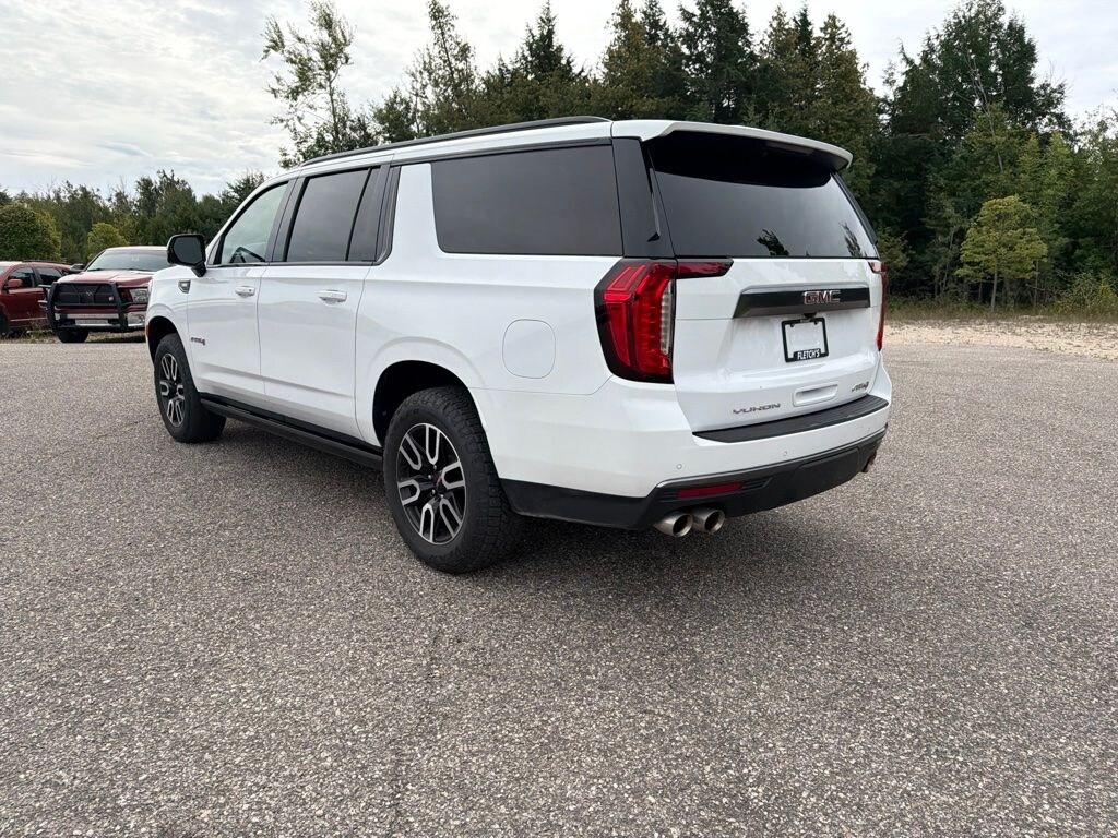 Used 2023 GMC Yukon XL AT4 SUV