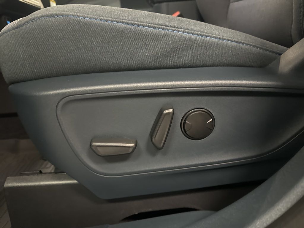 New 2025 Ford Maverick XLT Truck SuperCrew