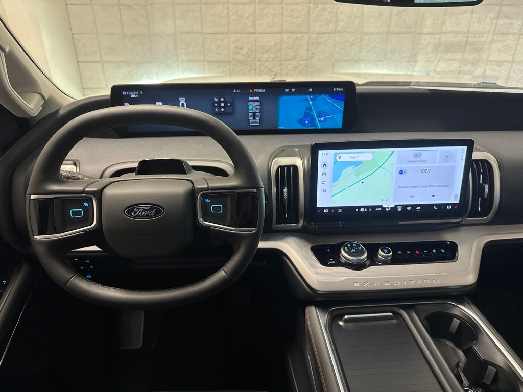 2025 Ford Expedition Active - Photo 23
