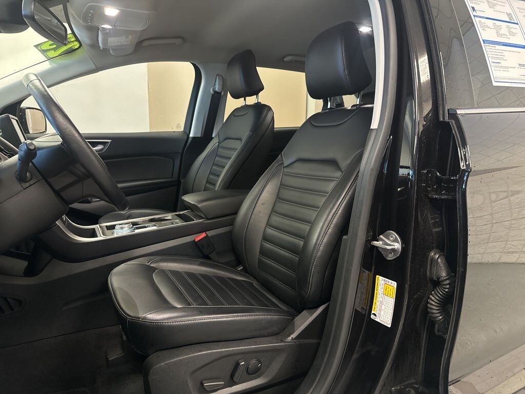 Certified 2023 Ford Edge SUV