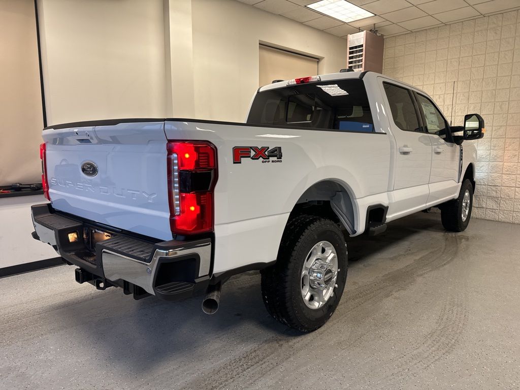 2026 Ford F-350 Super Duty XLT - Photo 23