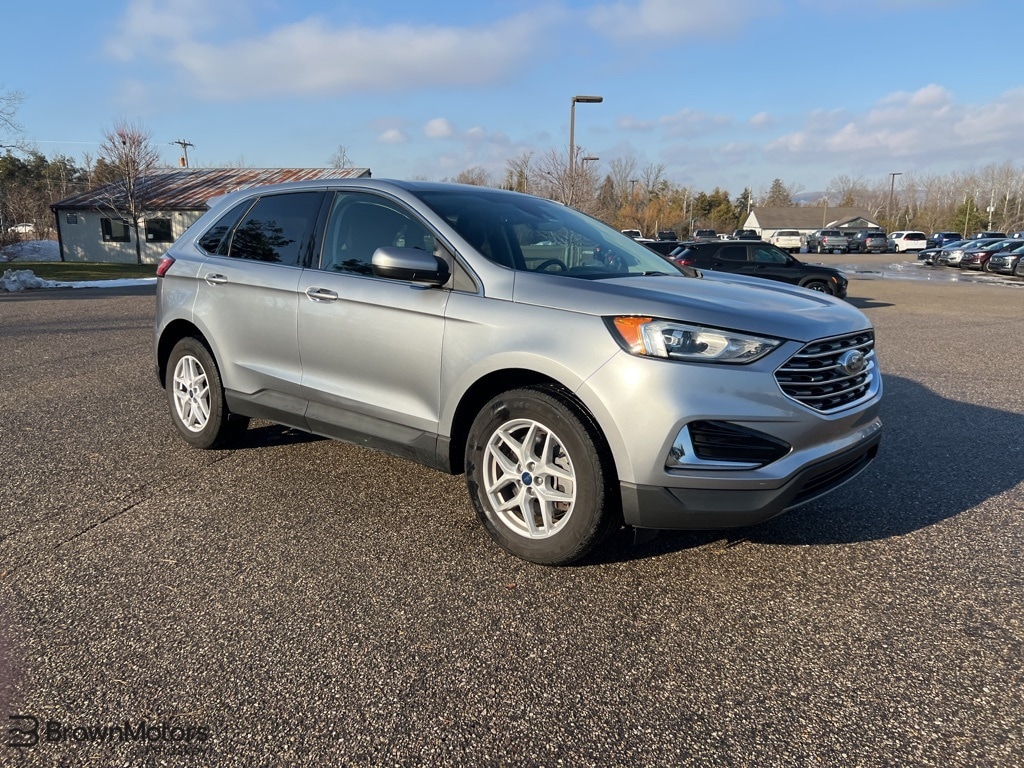 2022 Ford Edge SEL's photo