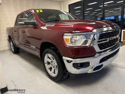 2022 Ram 1500 Big Horn/Lone Star Truck Crew Cab