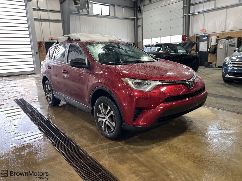 Used 2018 Toyota RAV4 LE SUV