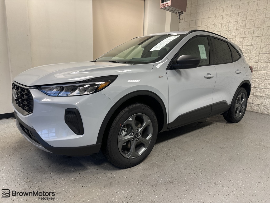 2026 Ford Escape SEL's photo