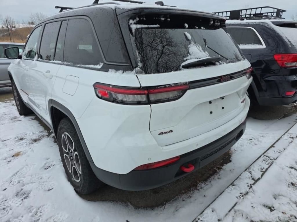 Used 2022 Jeep Grand Cherokee Trailhawk SUV