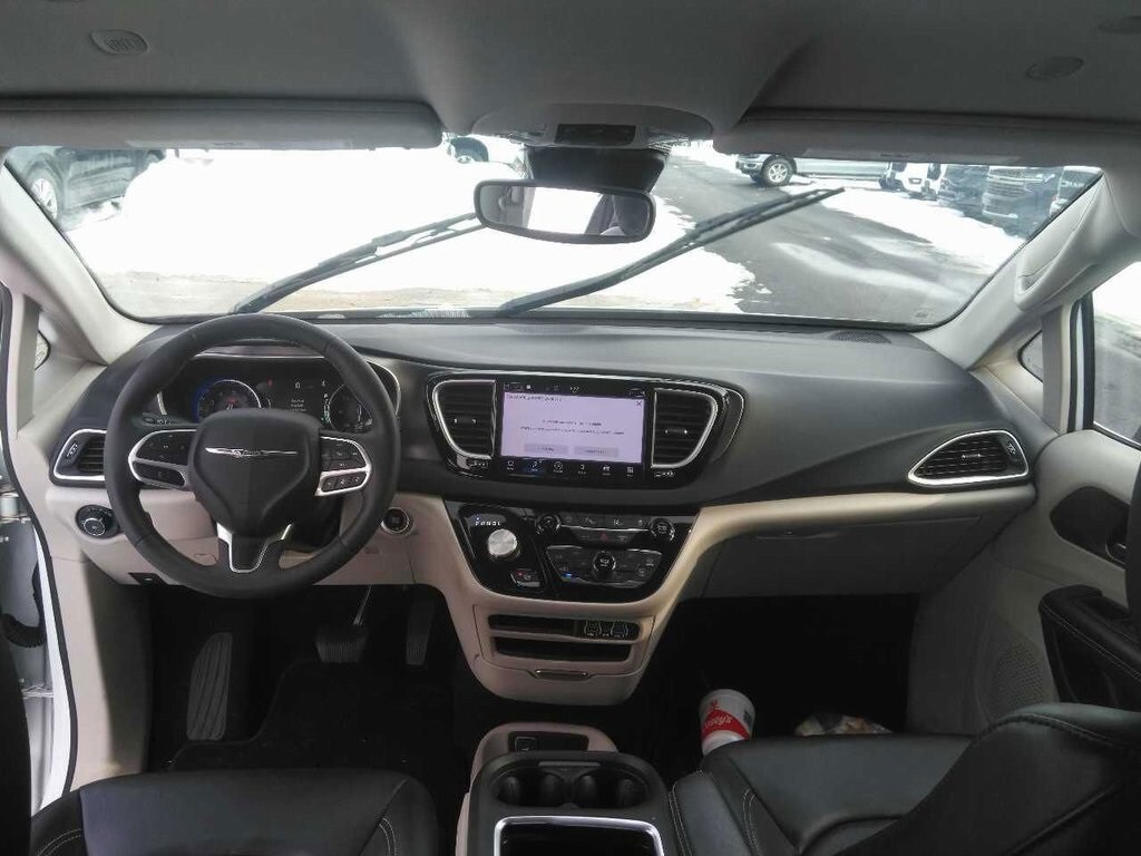 Used 2023 Chrysler Pacifica Touring L Van Passenger Van