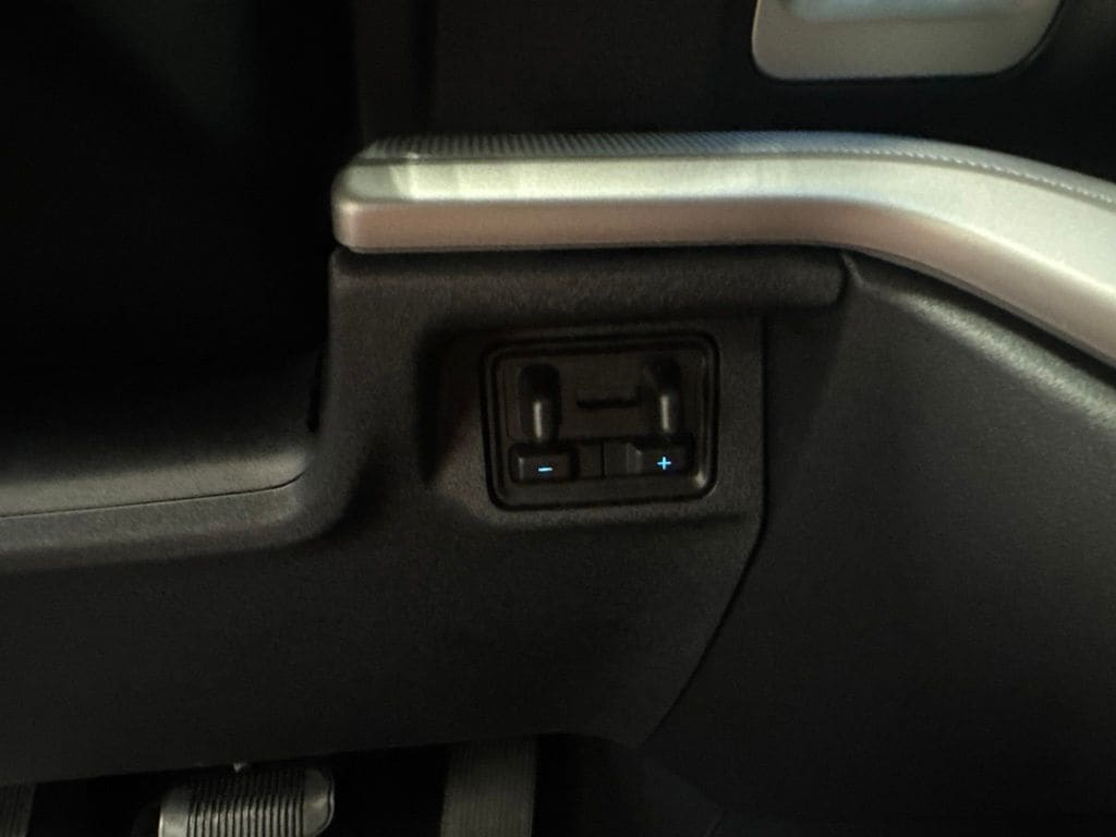 2025 Ford Expedition Active - Photo 39