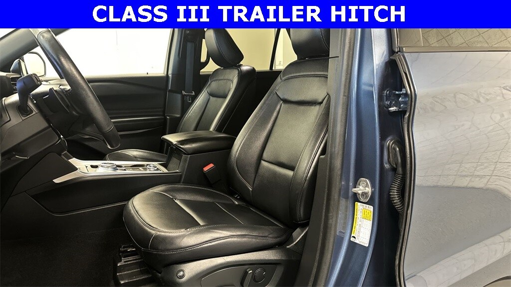 2020 Ford Explorer XLT photo 3