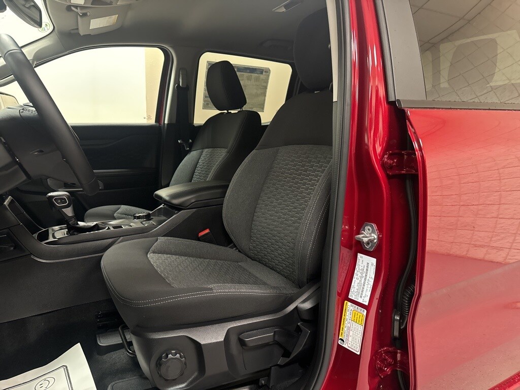 2025 Ford Ranger XLT photo 2