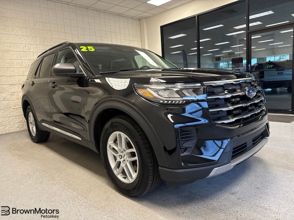 Certified 2025 Ford Explorer Active SUV