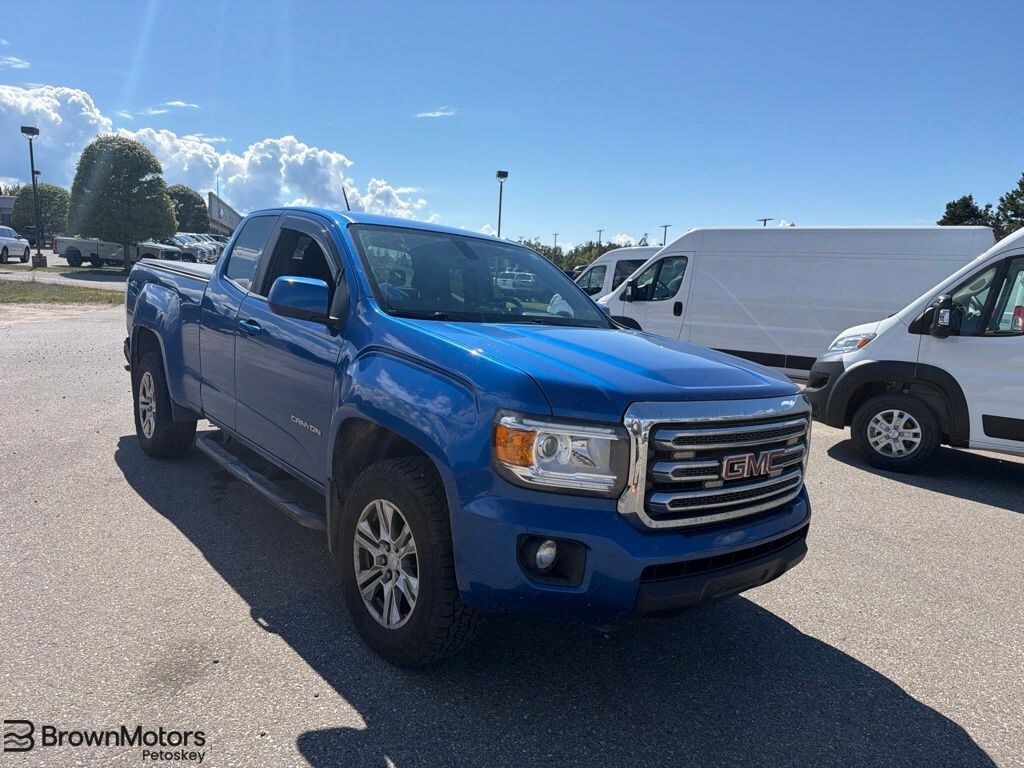 Used 2020 GMC Canyon SLE Truck Extended Cab