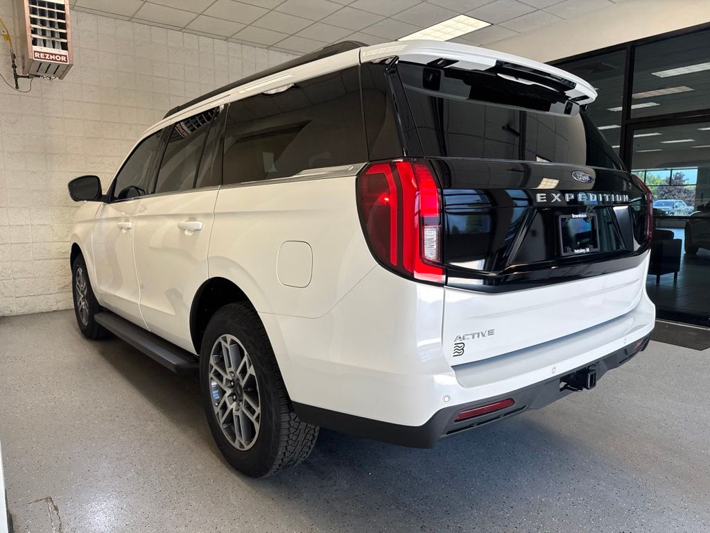 2025 Ford Expedition Active - Photo 15