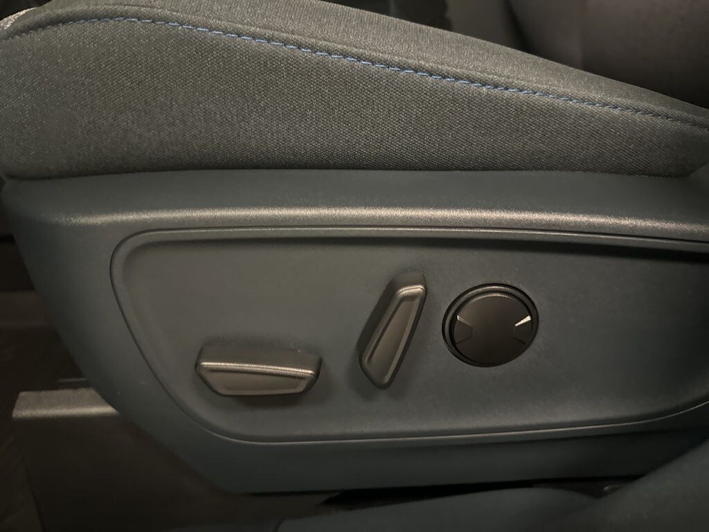 New 2025 Ford Maverick XLT Truck SuperCrew