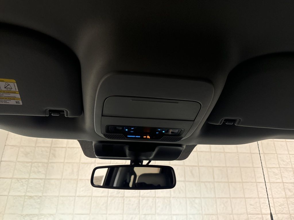 2025 Ford F-150 Lightning Flash - Photo 43