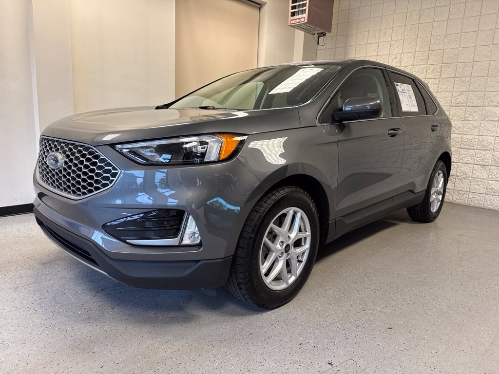Certified 2024 Ford Edge SUV