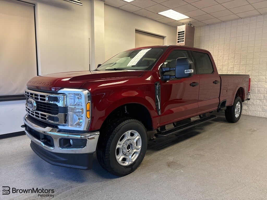 New 2026 Ford F-250 Truck Crew Cab