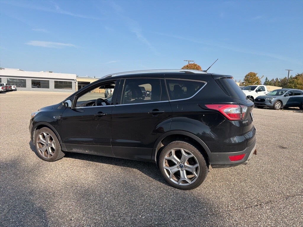 2017 Ford Escape Titanium photo 3