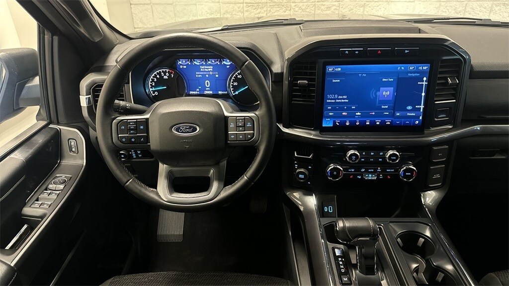 2023 Ford F-150 XLT photo 4