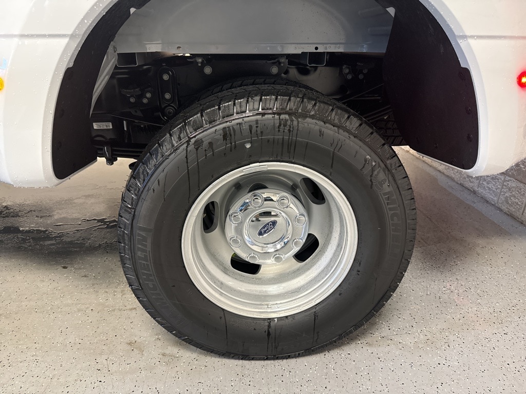 New 2026 Ford F-350 F-350 XL Truck Crew Cab