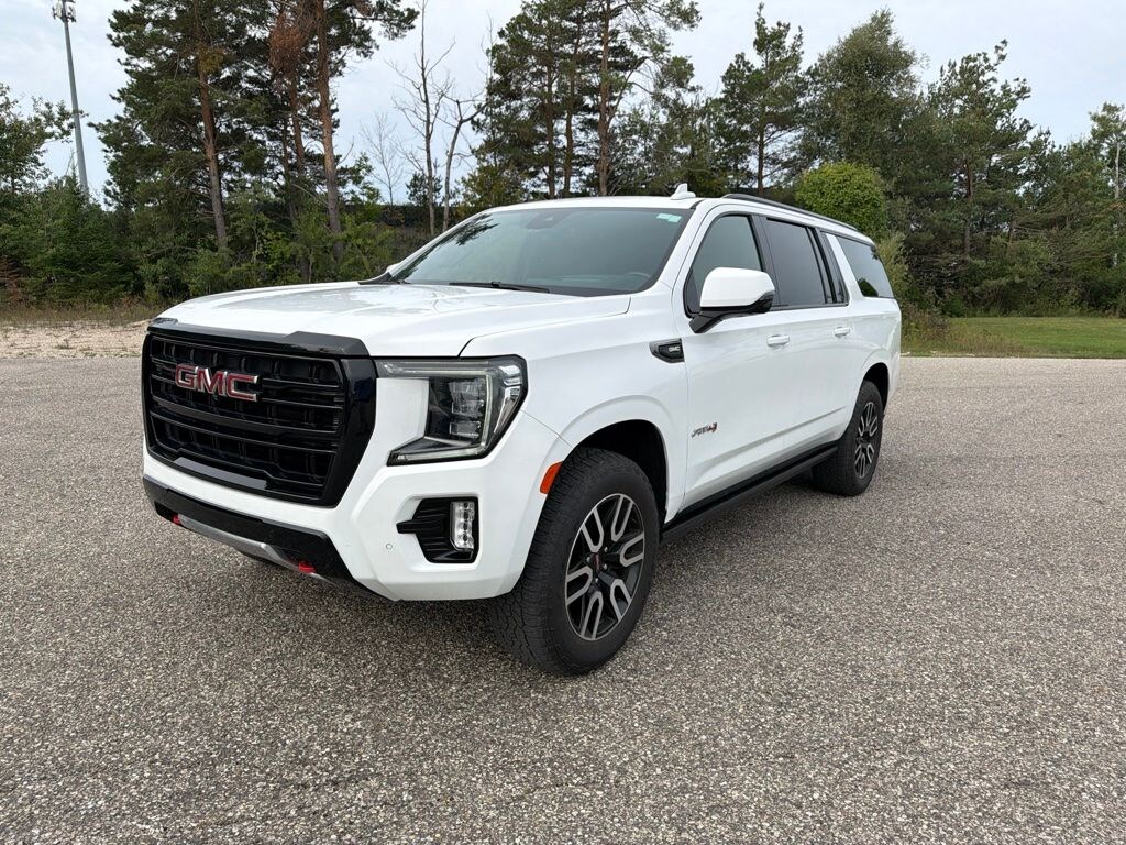 Used 2023 GMC Yukon XL AT4 SUV