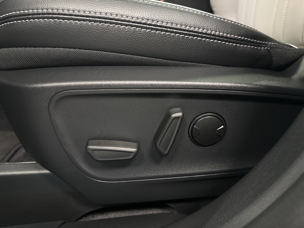 New 2025 Ford Escape PHEV SUV