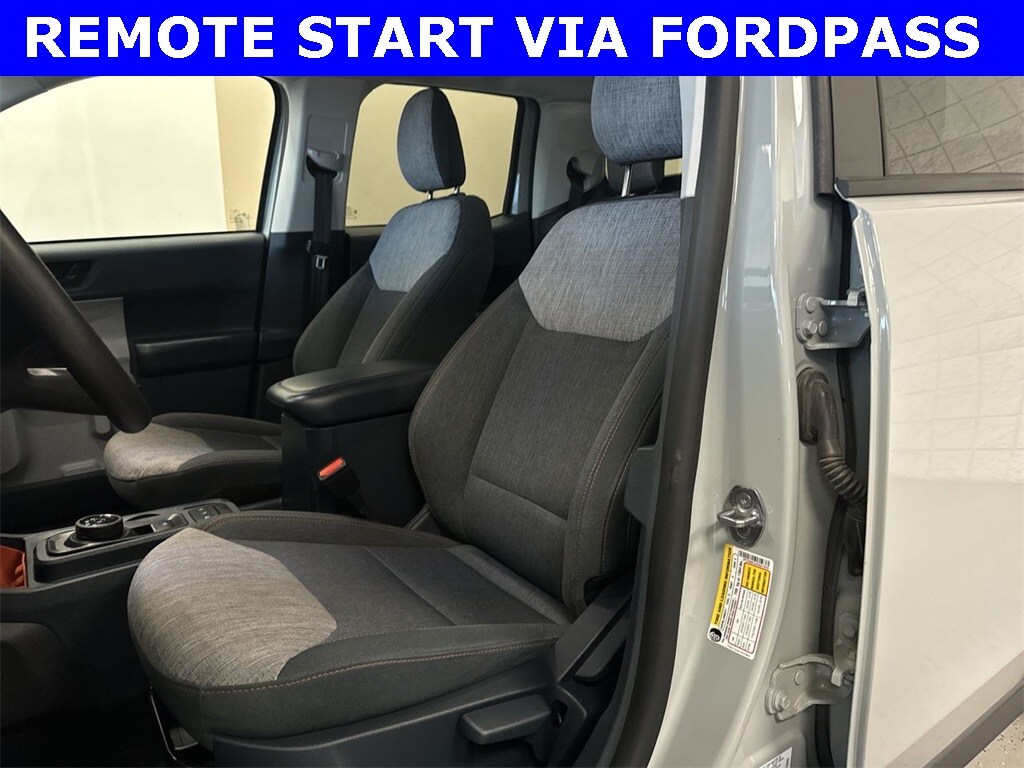 2023 Ford Maverick XLT photo 3