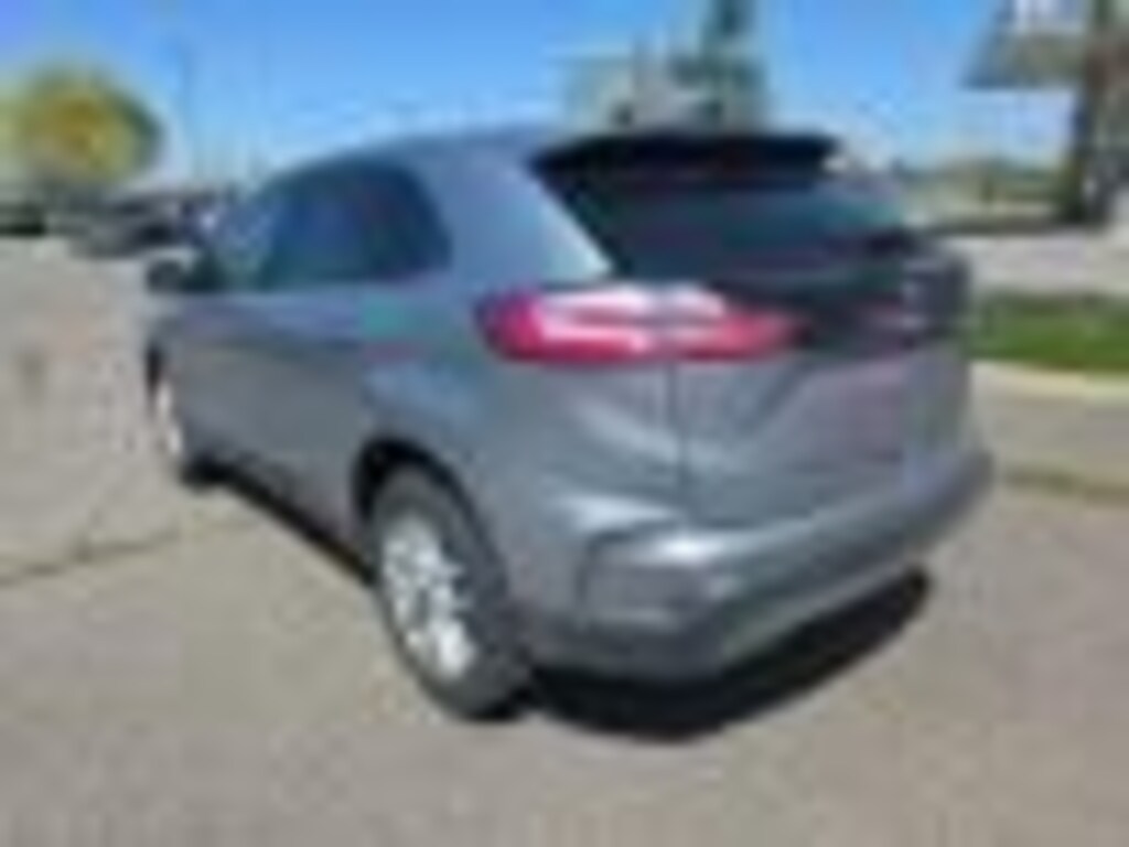 Used 2024 Ford Edge SUV