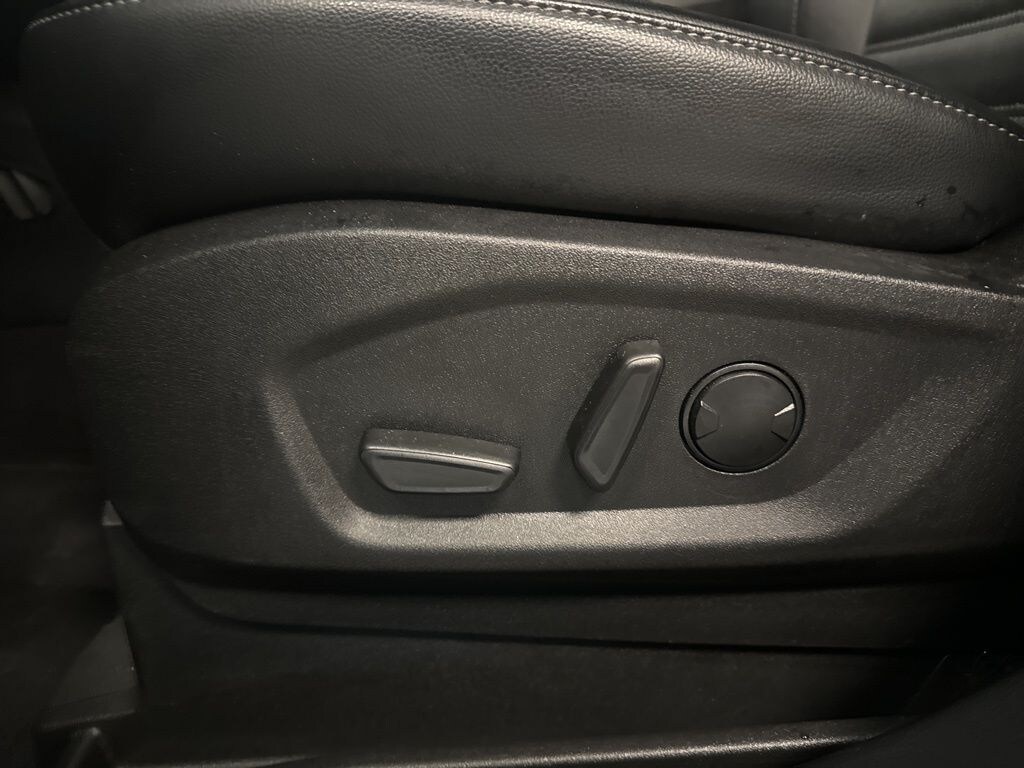 Certified 2023 Ford Edge SUV