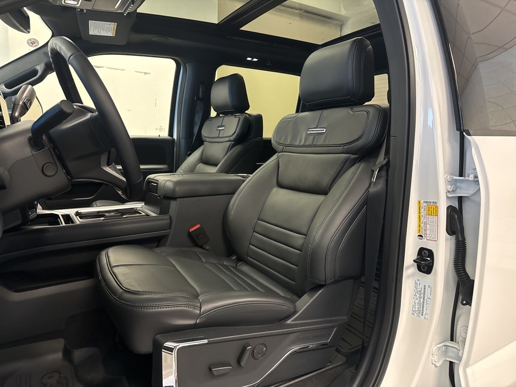 New 2026 Ford F-350 F-350 Platinum Truck Crew Cab