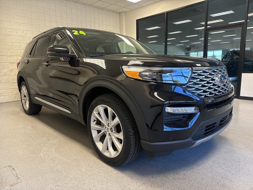 Certified 2024 Ford Explorer Platinum SUV