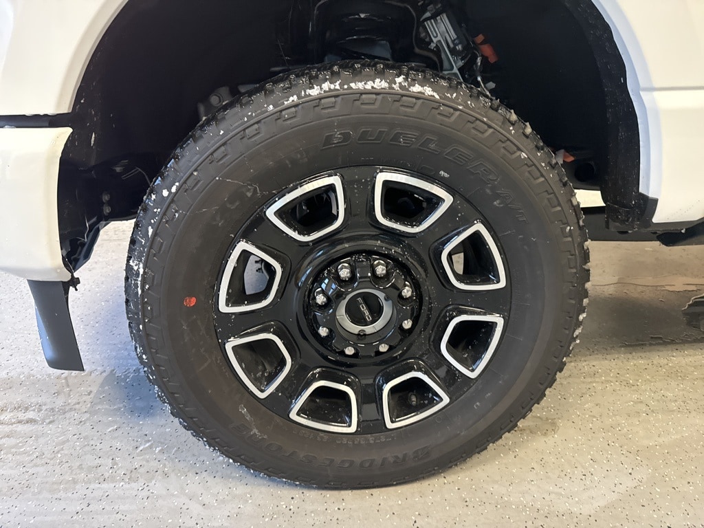 New 2026 Ford F-350 F-350 Platinum Truck Crew Cab