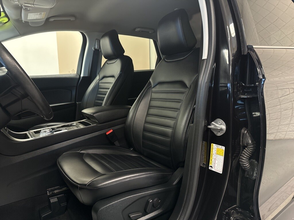 Certified 2022 Ford Edge  SUV